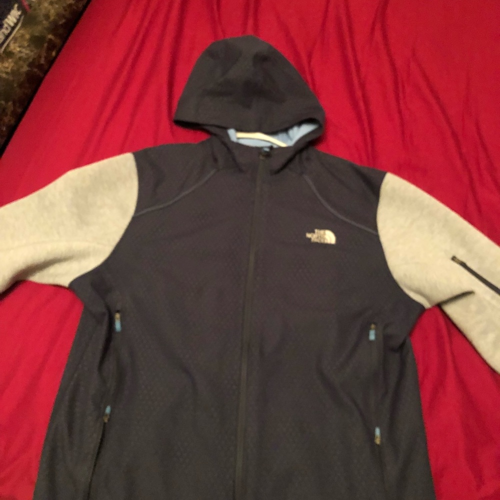North Face Jacket - Picture 2 of 2